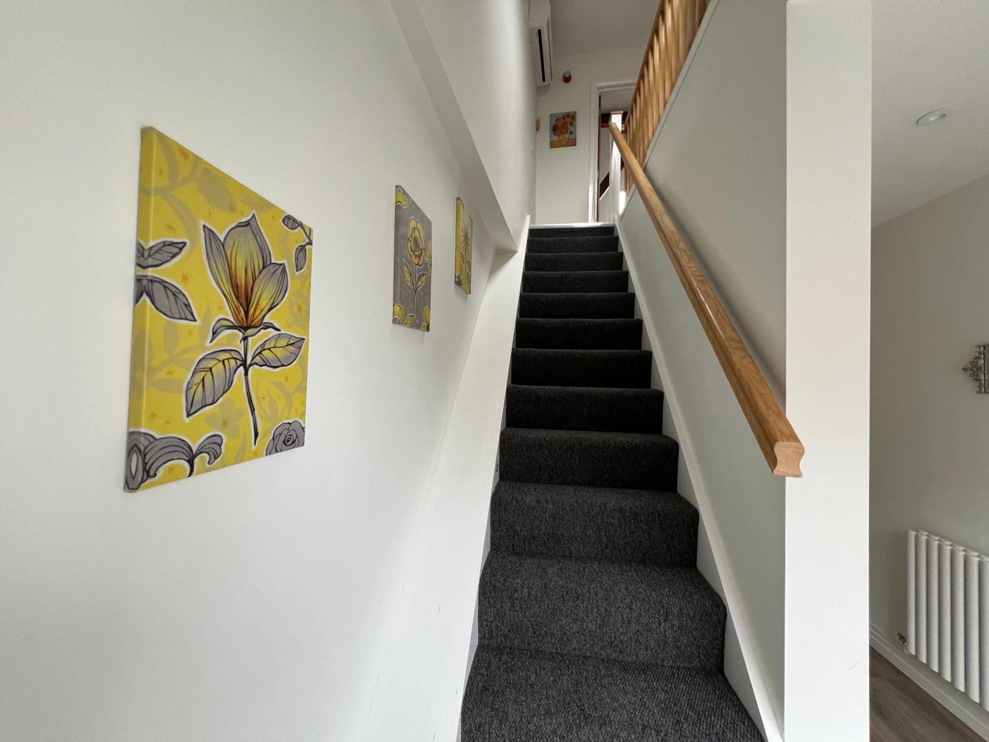 Glastonbury Secret Retreat - 1 Bd Split-Level Apt, Sleeps 3 מראה חיצוני תמונה